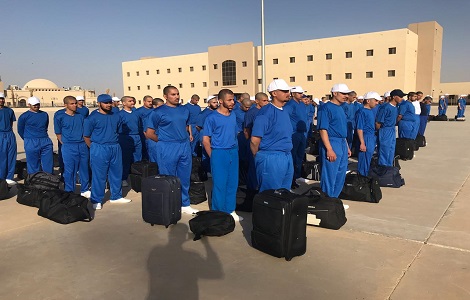 معهد الجوازات يستقبل الطلبة المستجدين للدورة 43